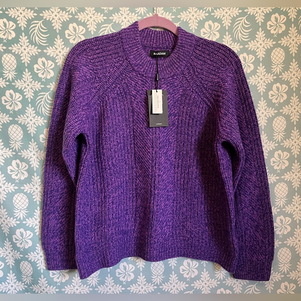 Naadam crewneck purple wool and cashmere blend textured sweater. Size M. NWT
